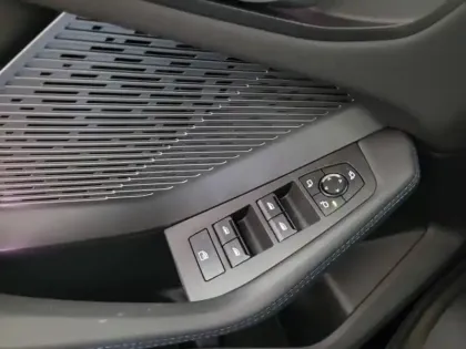 Photo 14 BMW Serie 1 Gén. IV (F70) Ph1 M Sport 5