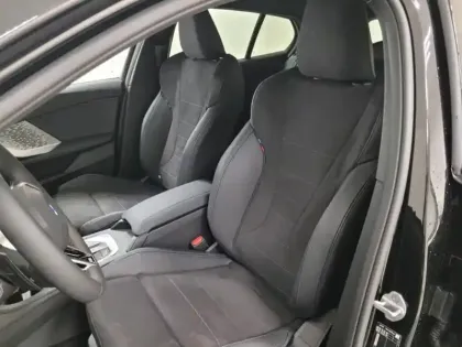 Photo 6 BMW Serie 1 Gén. IV (F70) Ph1 M Sport 5