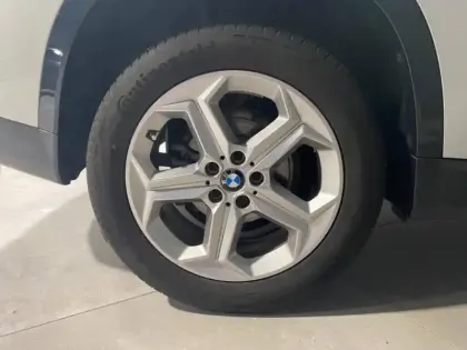 Photo 9 BMW X1  sDrive18i 136ch xLine