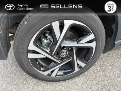 Photo 7 Toyota C-HR  2.0 Hybride 184ch Design E-CVT