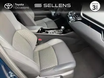 Photo 11 Toyota C-HR  2.0 Hybride 184ch Design E-CVT