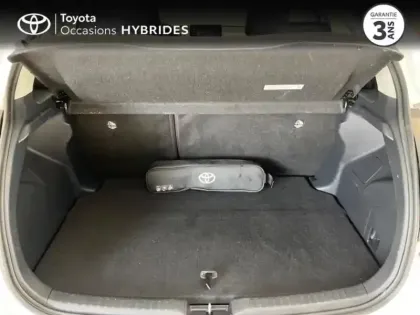 Photo 9 Toyota Yaris  116h Dynamic 5p MY22