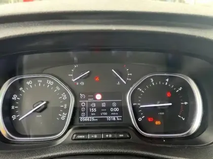 Photo 14 Citroën Jumpy  XL BlueHDi 120 Confort S&S E6.d 9 Places