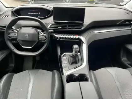 Photo 7 Peugeot 3008  1.2 PureTech 130ch S&S Allure