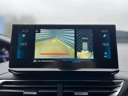 Photo 11 Peugeot 3008  1.2 PureTech 130ch S&S Allure