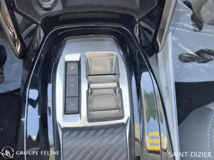 Photo 31 Peugeot 208  e- 136ch Allure Pack