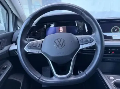 Photo 9 Volkswagen Golf  1.0 TSI OPF 110ch Life Plus