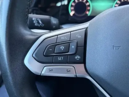 Photo 14 Volkswagen Golf  1.0 TSI OPF 110ch Life Plus