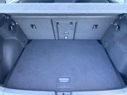 Photo 6 Volkswagen Golf  1.0 TSI OPF 110ch Life Plus