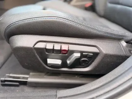 Photo 6 BMW Serie 1 Série 1 118iA 136ch M Sport Ultimate 5p Euro6d-T