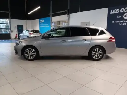 Photo 7 Peugeot 308  SW 1.2 PureTech 130ch E6.3 S&S Allure