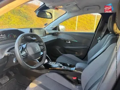 Photo 14 Peugeot 208  e- 136ch Allure Radar AR Carplay