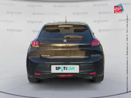 Photo 21 Peugeot 208  e- 136ch Allure Radar AR Carplay