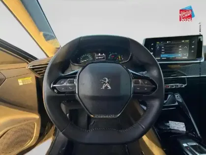 Photo 26 Peugeot 208  e- 136ch Allure Radar AR Carplay