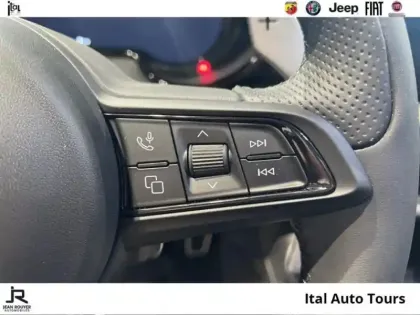 Photo 17 Alfa Romeo Tonale  1.5 Ibrida 175ch Veloce TCT