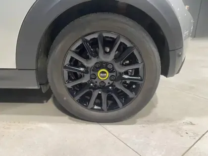 Photo 8 Mini Mini  Cooper SE 184ch Edition Premium BVA 5CV