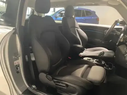 Photo 14 Mini Mini  Cooper SE 184ch Edition Premium BVA 5CV