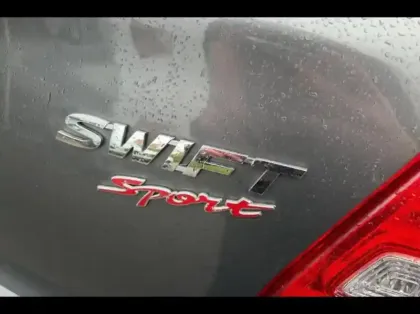 Photo 14 Suzuki Swift  1.4 Boosterjet 140ch Sport