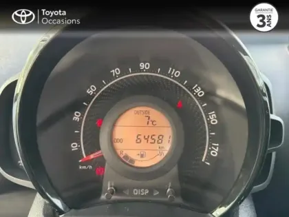 Photo 5 Toyota Aygo  1.0 VVT-i 72ch x-play 5p