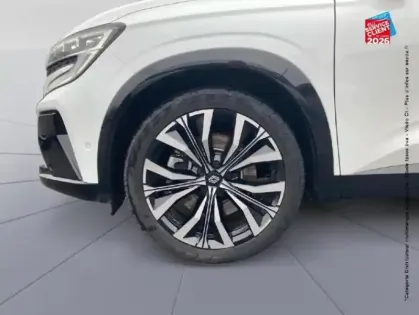 Photo 9 Renault Espace  1.2 E-Tech full hybrid 200ch Iconic 7 Places