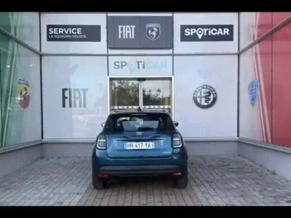Photo 19 Fiat 600  1.2 Hybrid Turbo 110ch Pop eDCT6