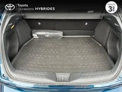Photo 9 Toyota C-HR  1.8 Hybride 122ch Dynamic Ultimate E-CVT