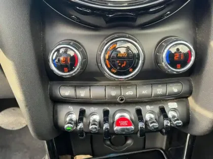 Photo 9 Mini Mini Cabrio Cooper 136ch Edition Premium Plus BVA7