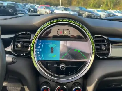 Photo 10 Mini Mini Cabrio Cooper 136ch Edition Premium Plus BVA7