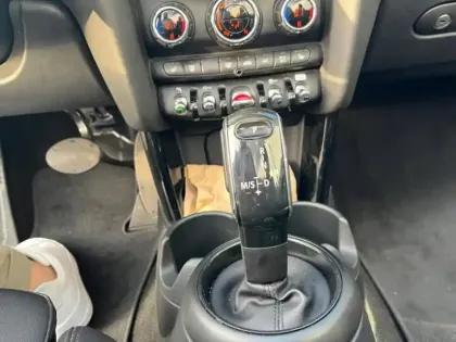 Photo 8 Mini Mini Cabrio Cooper 136ch Edition Premium Plus BVA7