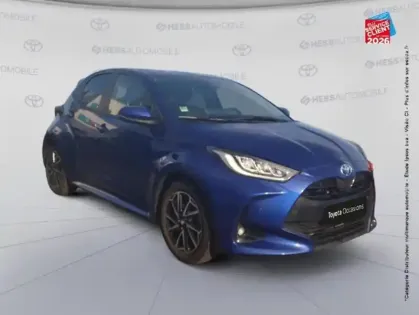 Photo 17 Toyota Yaris  116h Design 5p MY22 Camera