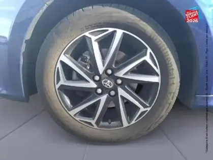 Photo 9 Toyota Yaris  116h Design 5p MY22 Camera