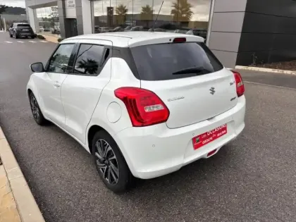 Photo 7 Suzuki Swift  1.2 Dualjet Hybrid 83ch Pack