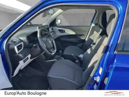 Photo 10 Suzuki Swift  1.2 Hybrid 83ch Pack