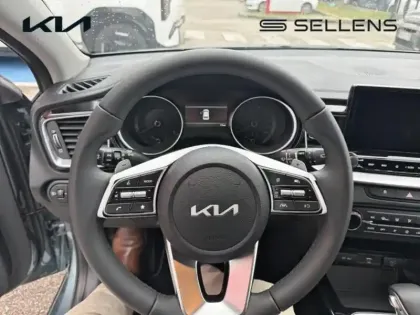 Photo 12 Kia Ceed  1.5 T-GDi 140ch Active DCT7 MY25