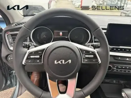 Photo 8 Kia Ceed  1.5 T-GDi 140ch Active DCT7 MY25