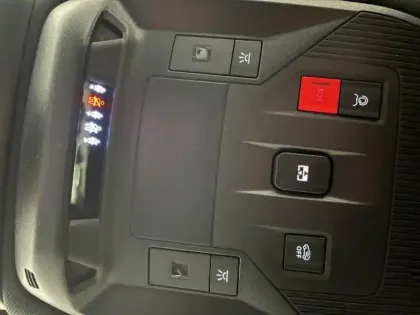 Photo 14 Peugeot 308  Plug-In Hybrid 195ch GT Exclusive e-DCS7