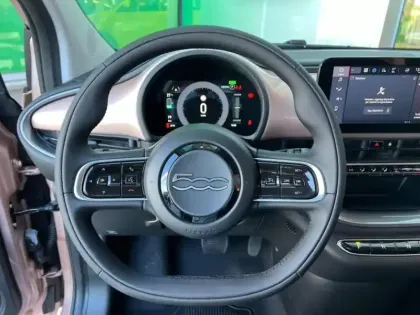 Photo 13 Fiat 500  e 118ch Icône (certinergy 5700? Déduit)