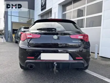 Photo 10 Alfa Romeo Giulietta  1.4 TB MultiAir 150ch Imola Stop&Start