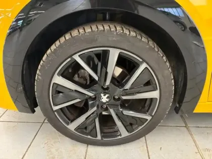 Photo 5 Peugeot 208  1.2 PureTech 100ch S&S GT Pack 118g