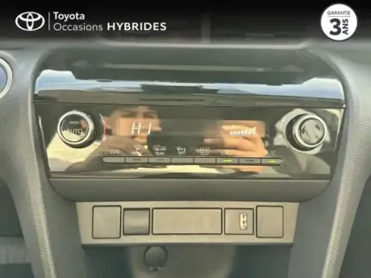Photo 11 Toyota Yaris  Cross 116h Dynamic MY22
