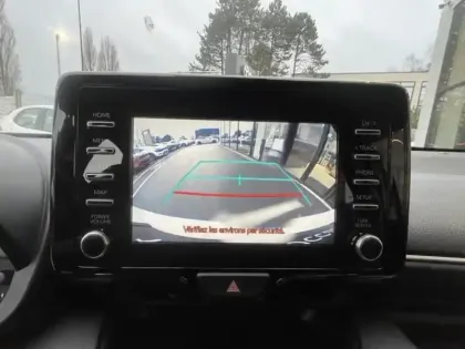 Photo 10 Toyota Yaris  116h Dynamic 5p MY21