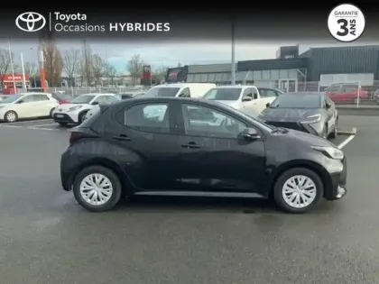 Photo 8 Toyota Yaris  116h Dynamic Business 5p + Programme Beyond Zero Academy MY22
