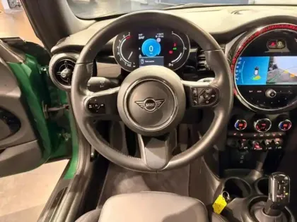 Photo 5 Mini Mini  Cooper 136ch  Edition Camden BVA7