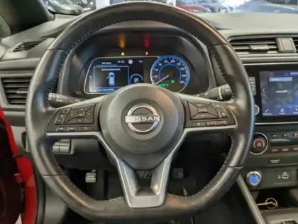 Photo 11 Nissan Leaf  150ch 40kWh Acenta 22