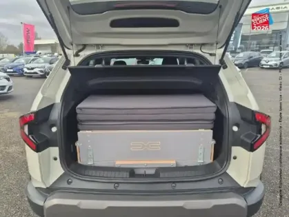 Photo 13 Dacia Duster  1.6 hybrid 140ch Extreme Pack Sleep