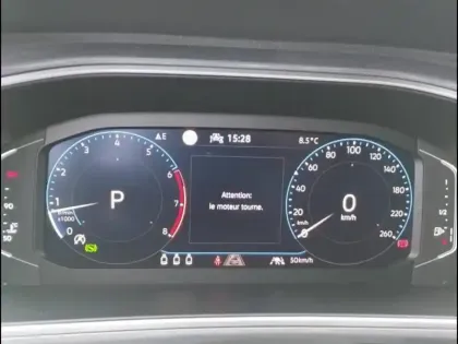 Photo 8 Volkswagen T-roc  1.5 TSI EVO 150ch Style DSG7