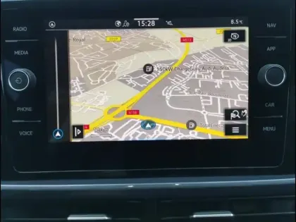 Photo 13 Volkswagen T-roc  1.5 TSI EVO 150ch Style DSG7