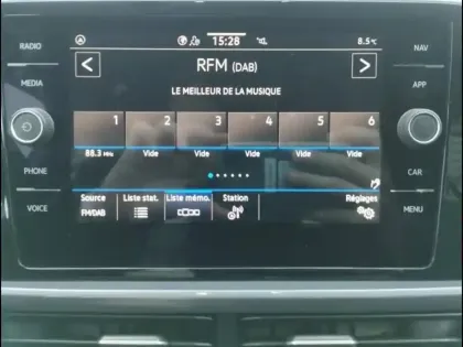 Photo 11 Volkswagen T-roc  1.5 TSI EVO 150ch Style DSG7