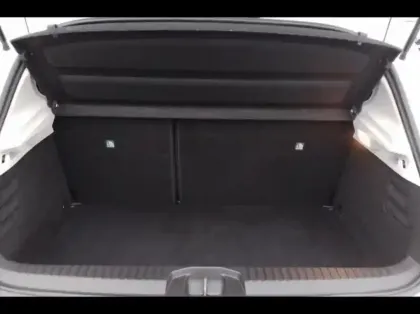 Photo 11 Renault Clio Gén. V (BJA) Ph1 NG Evolution 5