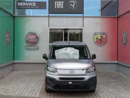 Photo 16 Fiat Doblo  Fg M Diesel 130ch automatique Pack Premium Connect